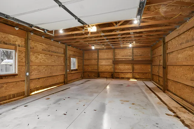 $209,900 | 472 Maitland Drive, Horton, MI 49246