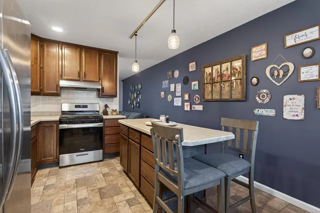 $209,900 | 472 Maitland Drive, Horton, MI 49246