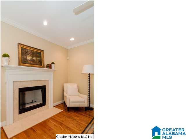 315 Redfern Street Homewood, AL 35209 - Photo 9 of 32