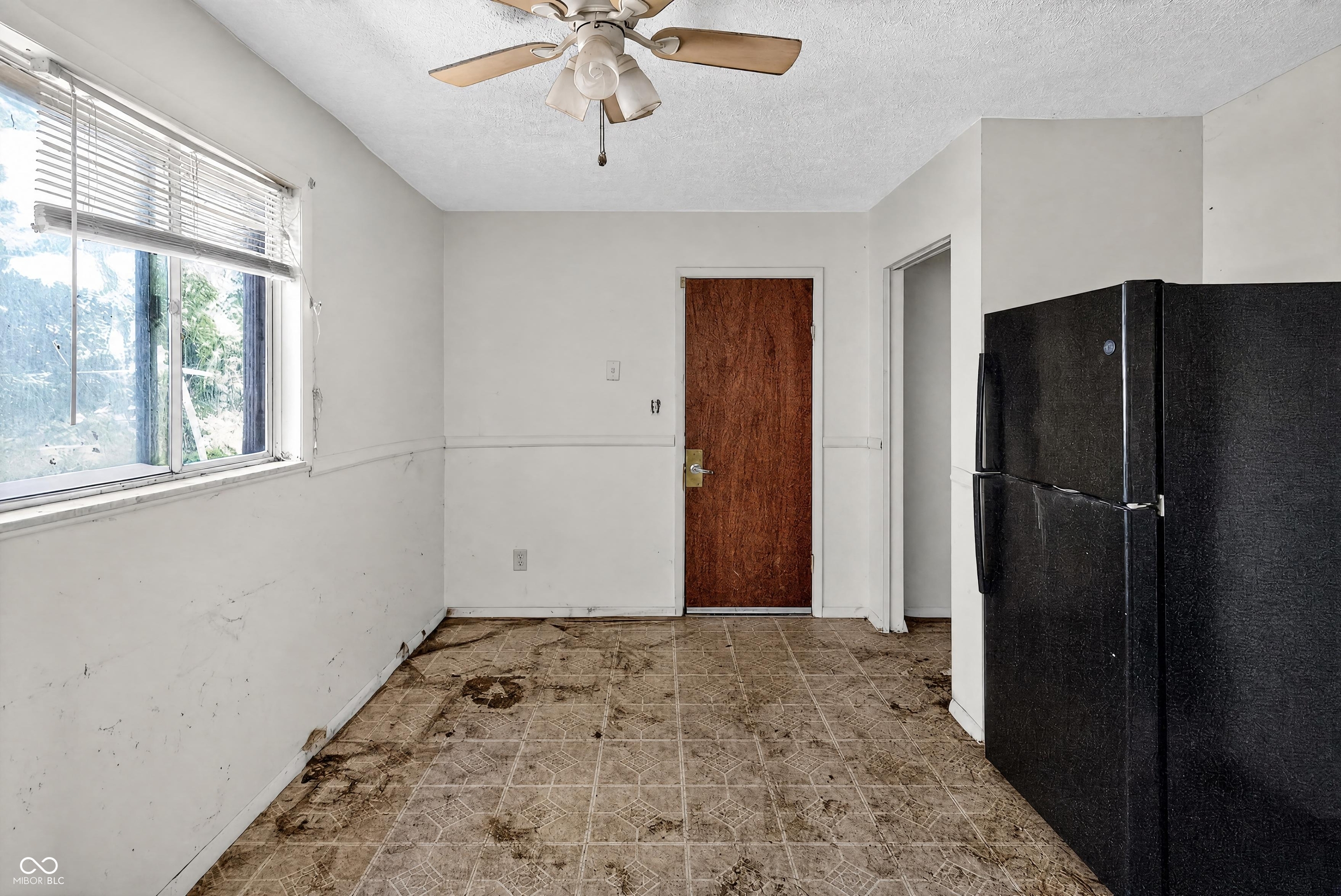 8538 Montery Road Indianapolis, IN 46226 - Photo 17 of 27