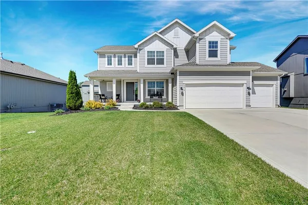$540,000 | 18918 Ocheltree, Spring Hill, KS 66083