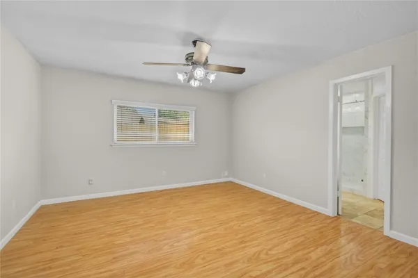 $2,100 | 16739 Selder Drive, Friendswood, TX 77546