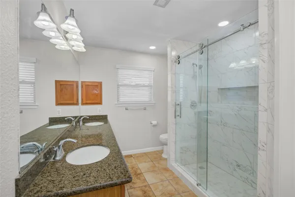 $2,100 | 16739 Selder Drive, Friendswood, TX 77546