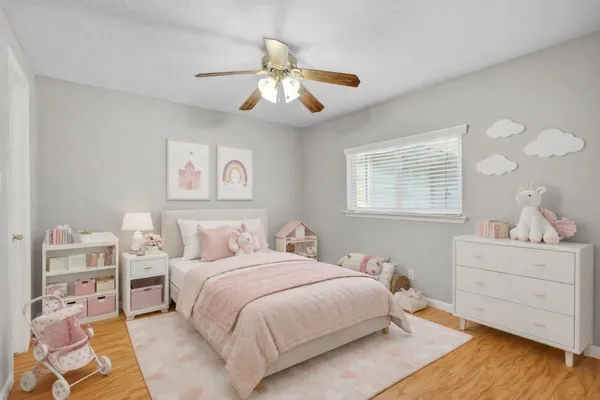 $2,100 | 16739 Selder Drive, Friendswood, TX 77546