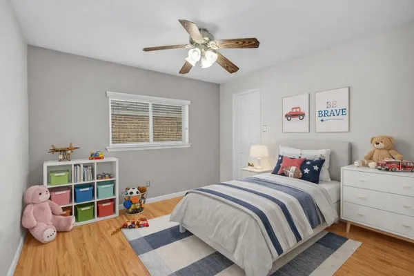 $2,100 | 16739 Selder Drive, Friendswood, TX 77546