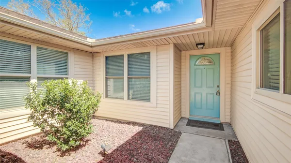 $2,100 | 16739 Selder Drive, Friendswood, TX 77546