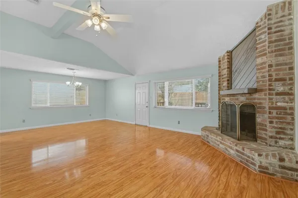 $2,100 | 16739 Selder Drive, Friendswood, TX 77546