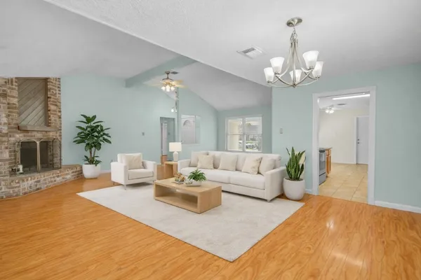 $2,100 | 16739 Selder Drive, Friendswood, TX 77546