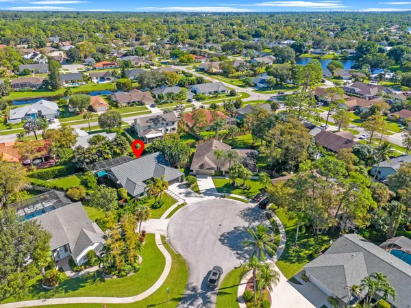 $699,000 | 744 Windflower Court, Wellington, FL 33414