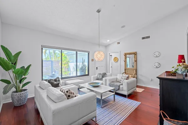 $699,000 | 744 Windflower Court, Wellington, FL 33414