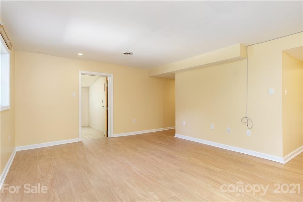 6 Barnes Road Asheville, NC 28803 - Photo 22 of 38 Gallery Image 22