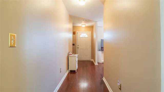 $297,500 | 8 Kingscreek Drive, Greer, SC 29650