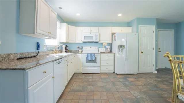 $297,500 | 8 Kingscreek Drive, Greer, SC 29650