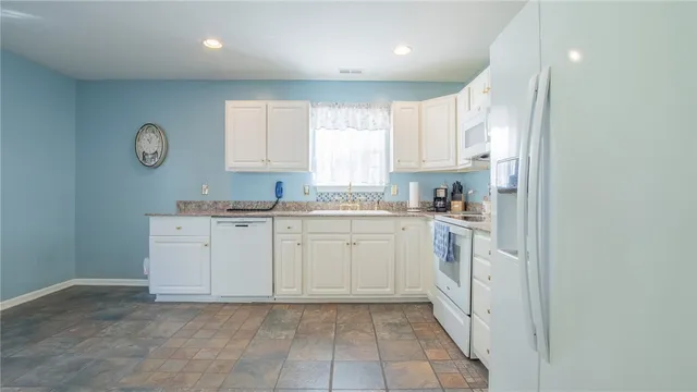 $297,500 | 8 Kingscreek Drive, Greer, SC 29650