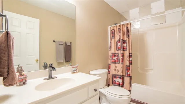 $297,500 | 8 Kingscreek Drive, Greer, SC 29650