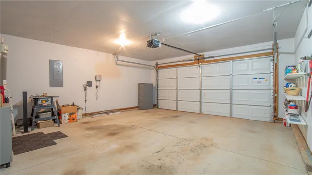 $297,500 | 8 Kingscreek Drive, Greer, SC 29650