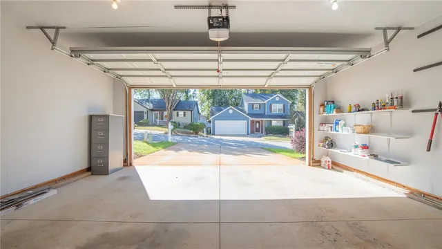 $297,500 | 8 Kingscreek Drive, Greer, SC 29650