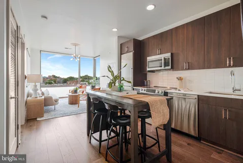 $425,000 | 1500 Pennsylvania Ave. Southeast, Unit 407, Washington, DC 20003