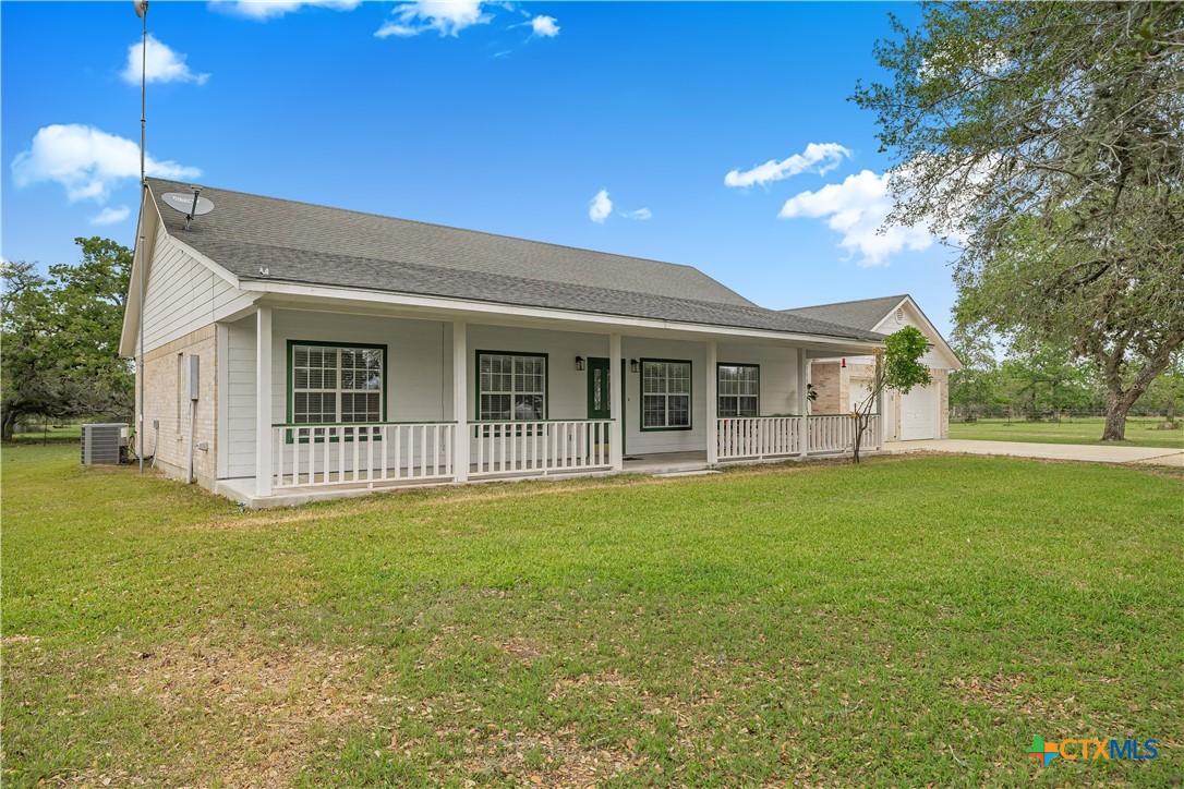 2826 Cattle Guard Road Cuero, TX 77954 - Photo 10 of 36