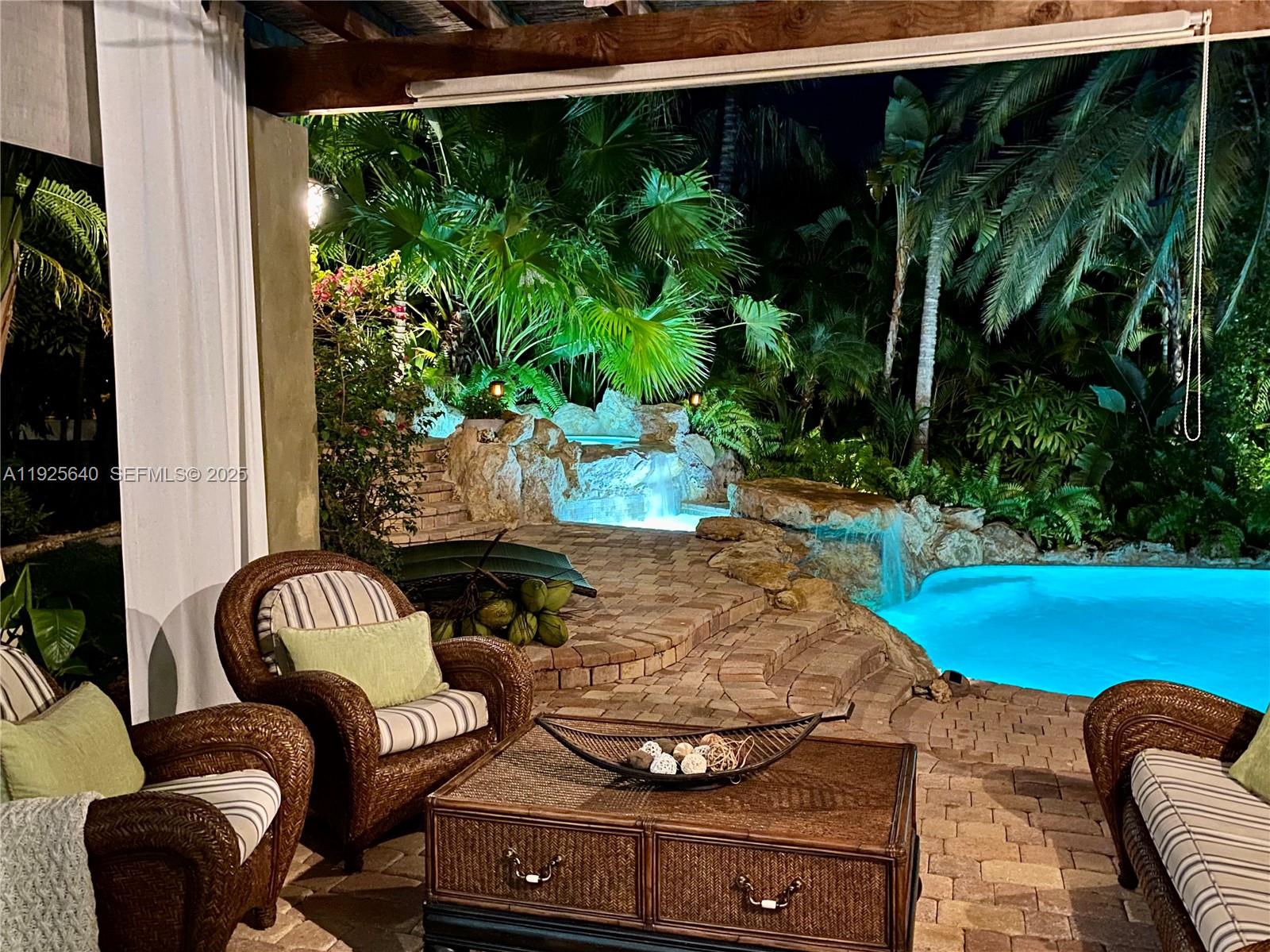 16645 Southwest 87th Court Palmetto Bay, FL 33157 - Photo 18 of 21