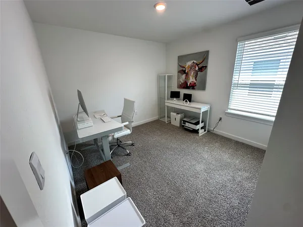 $3,300 | 9613 Oxbow Strap Drive, Austin, TX 78724