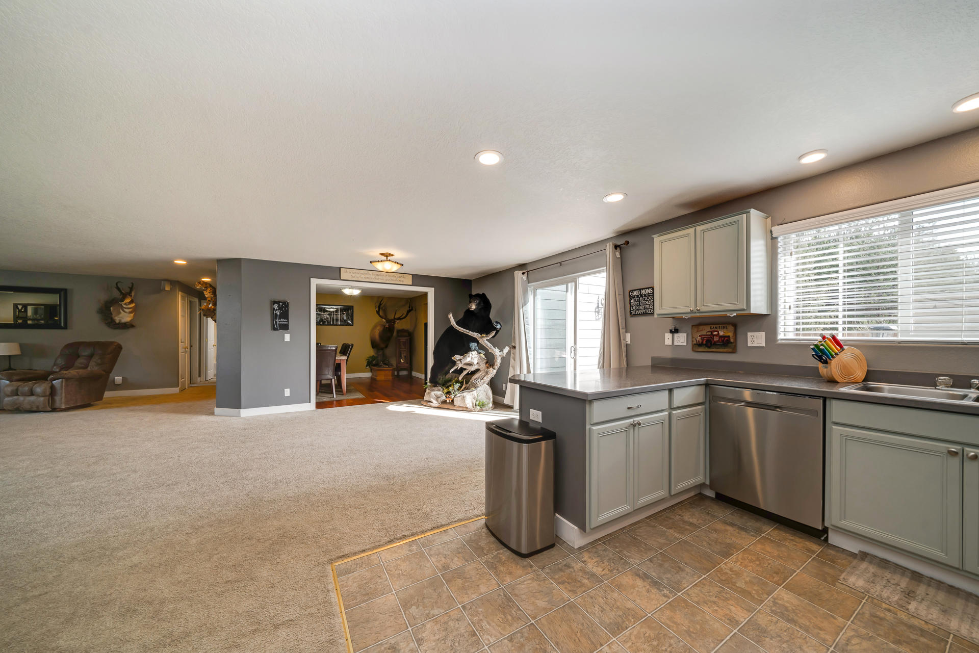 35355 Bayside Gardens Road Nehalem, OR 97131 - Photo 8 of 42 Kitchen toward dining room