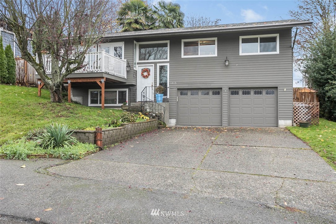 1015 North 31st Street Renton, WA 98056 - Photo 1 of 25