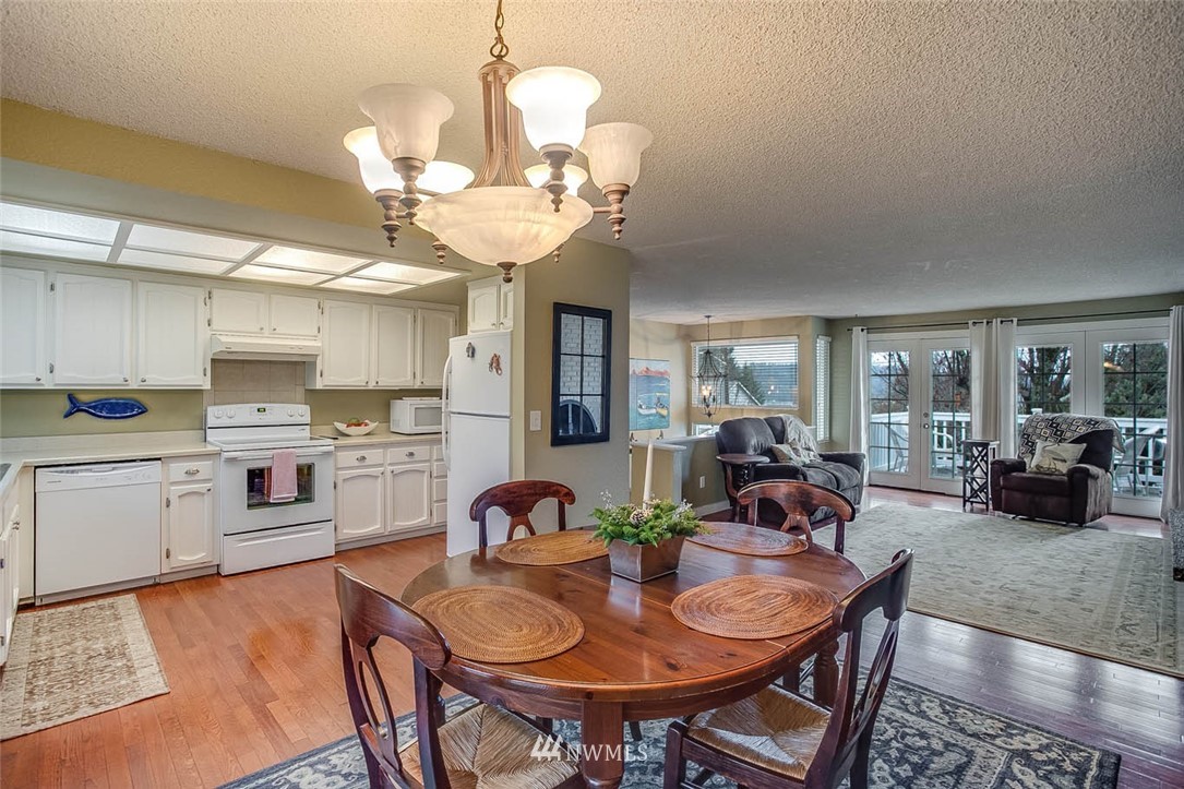 1015 North 31st Street Renton, WA 98056 - Photo 8 of 25