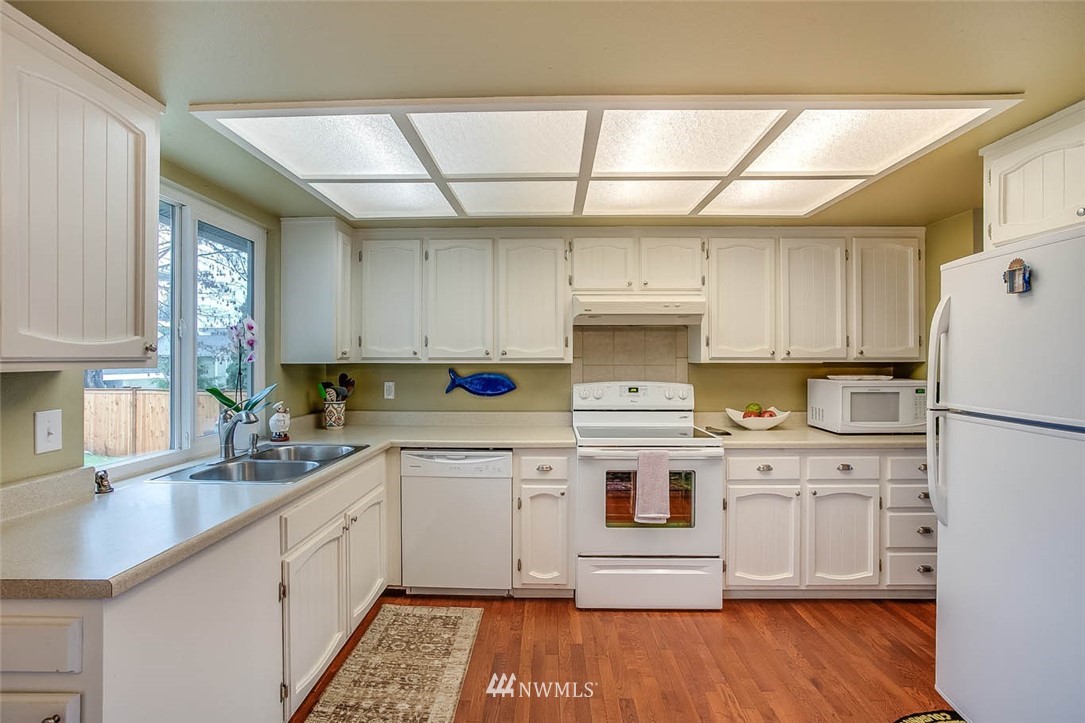 1015 North 31st Street Renton, WA 98056 - Photo 9 of 25