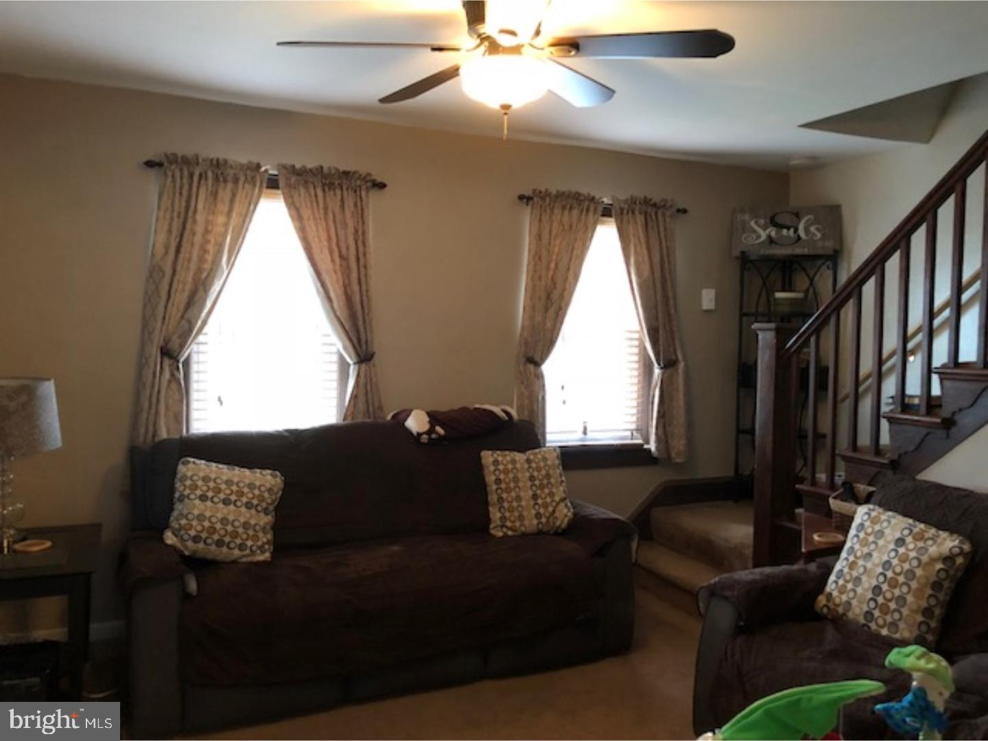 102 Pershing Road Brooklawn, NJ 08030 - Photo 7 of 12 Living Room