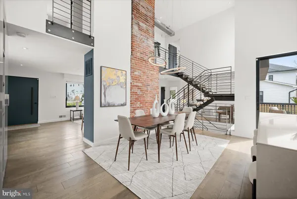 $1,850,000 | 3004 North Underwood Street, Arlington, VA 22213