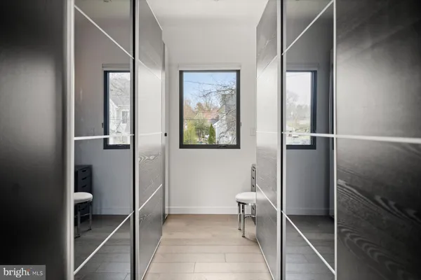 $1,850,000 | 3004 North Underwood Street, Arlington, VA 22213