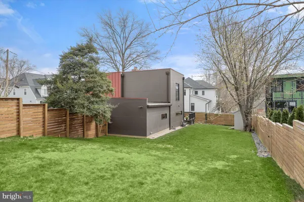 $1,850,000 | 3004 North Underwood Street, Arlington, VA 22213