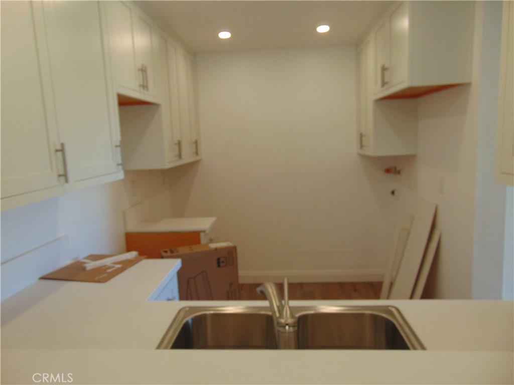 110 Tangelo Irvine, CA 92618 - Photo 5 of 13 a close view of sink and tap