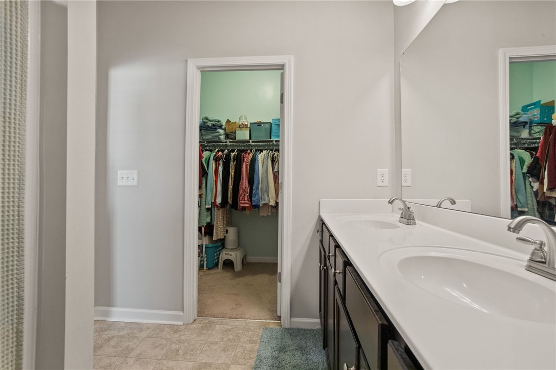 409 Grant Street Easley, SC 29640 - Photo 12 of 21