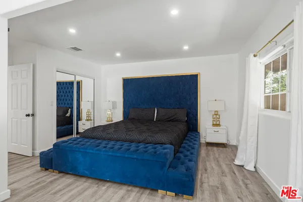 $874,800 | 19007 Vanowen Street, Reseda, CA 91335