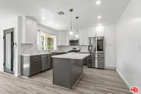 $874,800 | 19007 Vanowen Street, Reseda, CA 91335