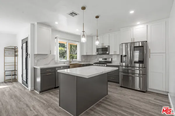 $874,800 | 19007 Vanowen Street, Reseda, CA 91335