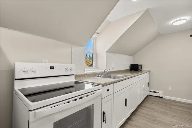 $2,200 | 174 Mills Pond Road, Unit 2D, St. James, NY 11780