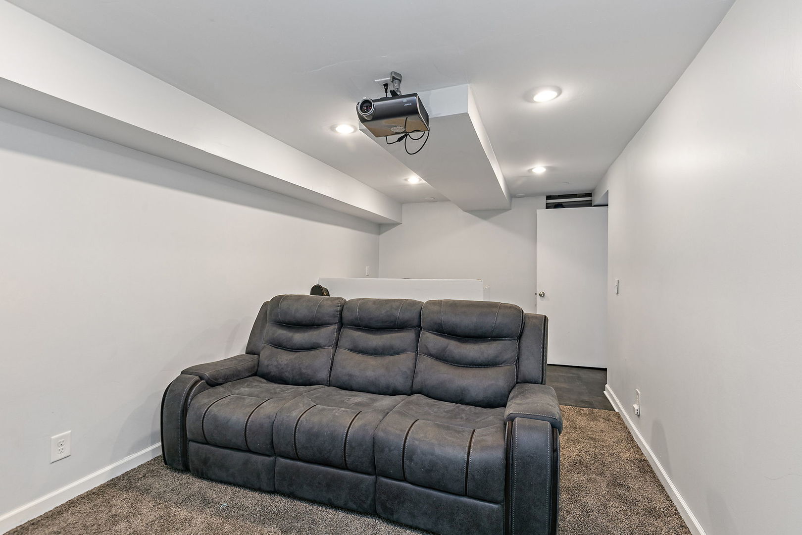 847 Quail Run DeKalb, IL 60115 - Photo 23 of 37