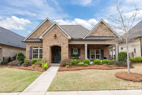 $600,000 | 5235 Courtyard Lane, Belmont, NC 28012