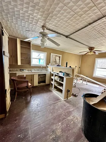 a view of a storage & utility room