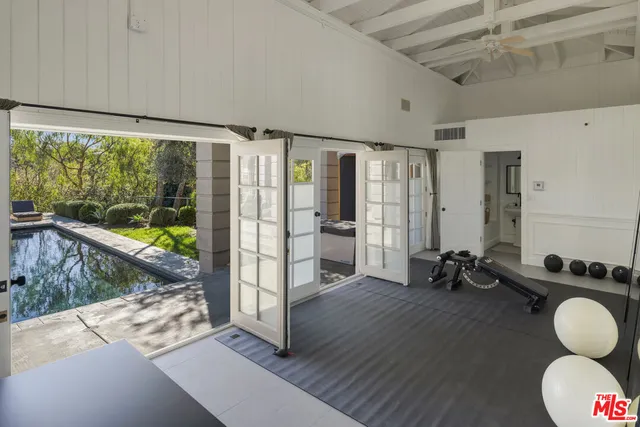 $37,000 | 28600 Pacific Coast Highway, Malibu, CA 90265