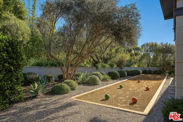 $37,000 | 28600 Pacific Coast Highway, Malibu, CA 90265