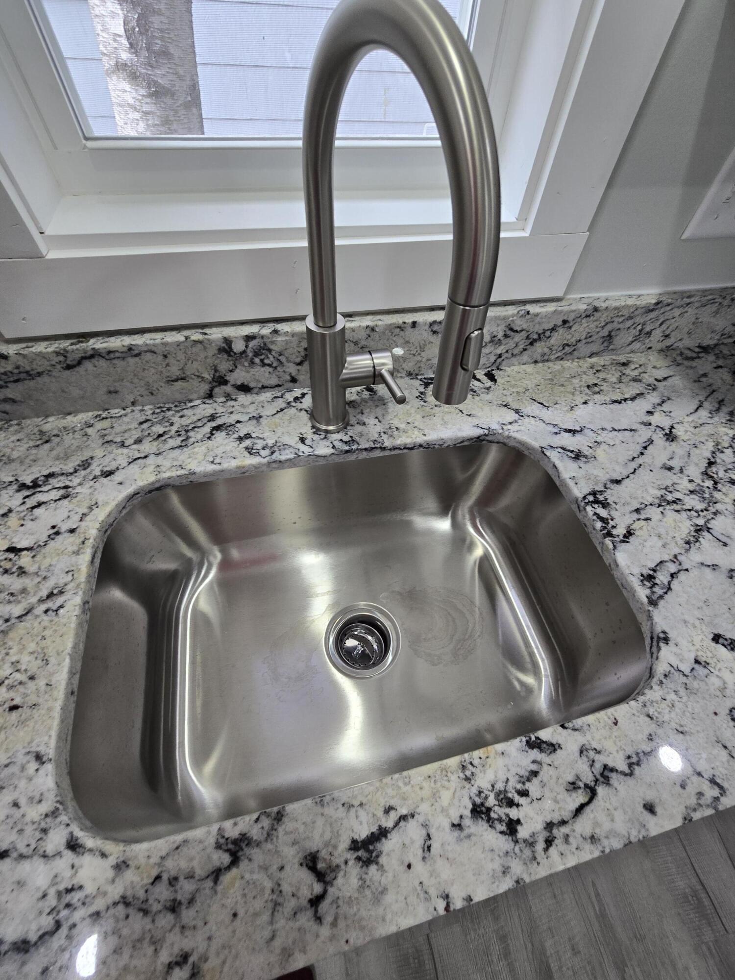 55 Cottage Street Bangor, ME 04401 - Photo 6 of 22 20250923_092148