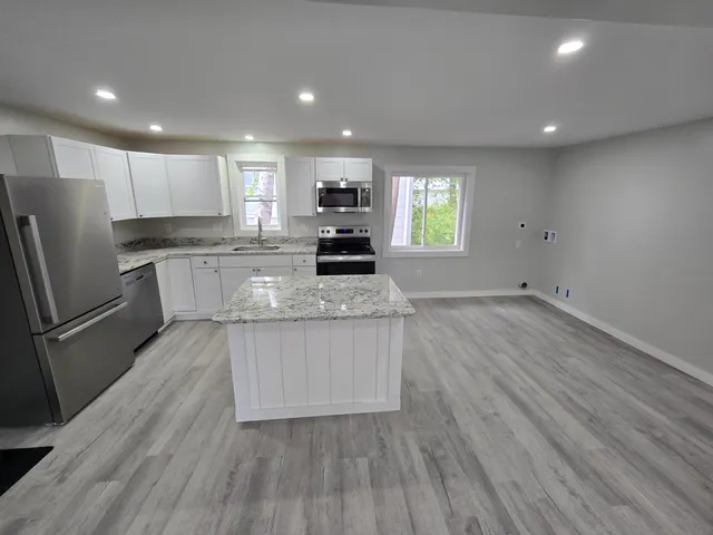 $279,900 | 55 Cottage Street, Bangor, ME 04401