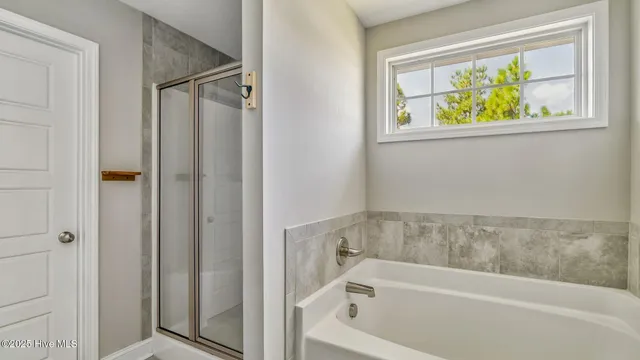 $420,000 | 1141 Yellowwood Drive, Aberdeen, NC 28315