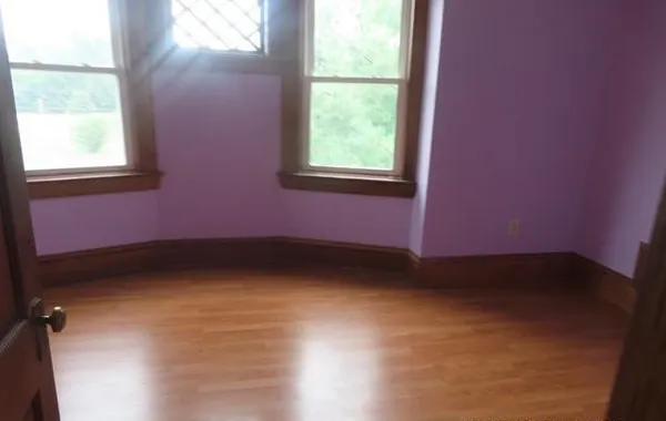 $35,000 | 1142 East Broadway, Monmouth, IL 61462
