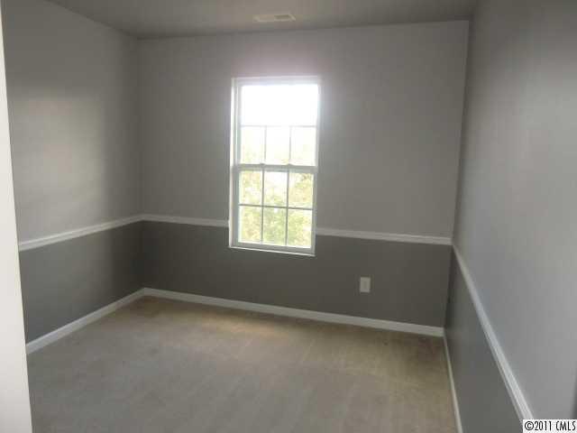 3224 Barons Court Road, Unit 6 Charlotte, NC 28213 - Photo 7 of 11