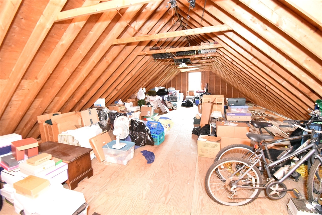 51 Coleman Road Southampton, MA 01073 - Photo 29 of 39